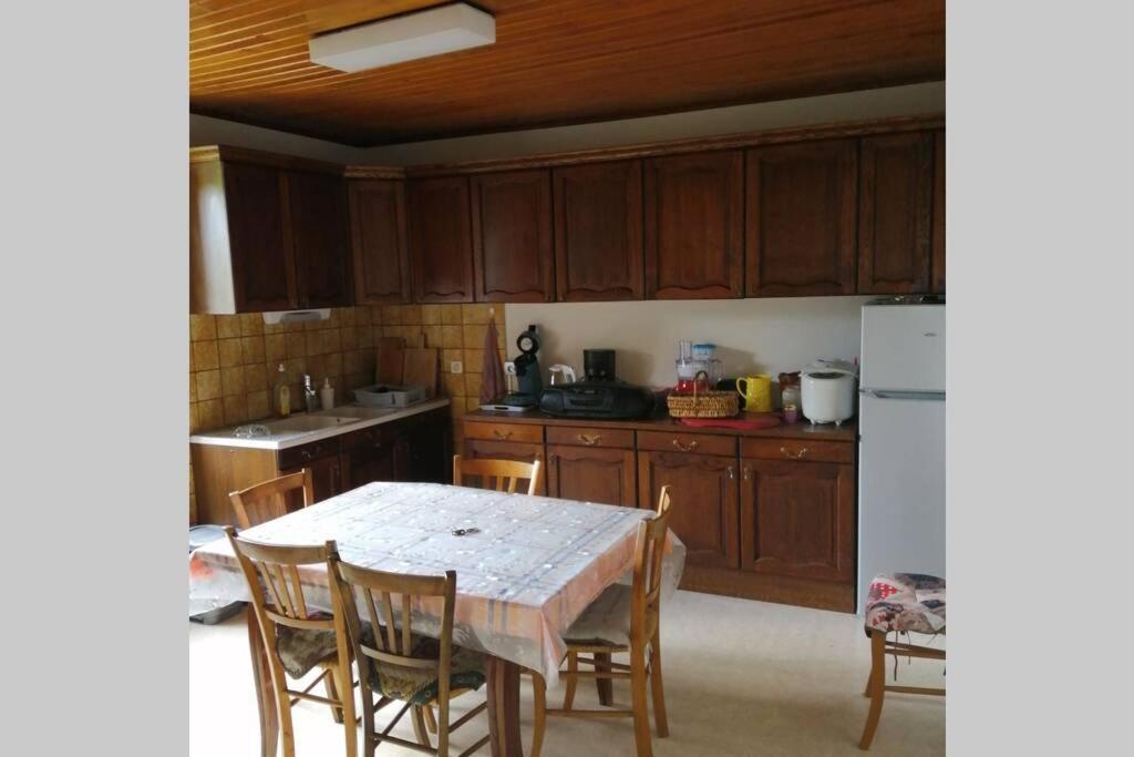 Maison Familiale Coteaux De La Vezere Voutezac エクステリア 写真